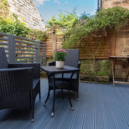 Beautiful Townhouse Harrogate, 3 Bedroom Vakantiehuis *