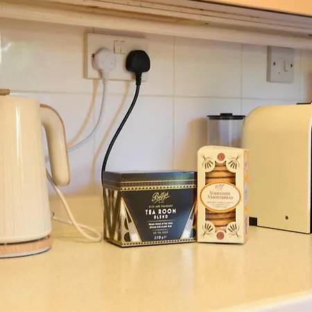 בית נופש Beautiful Townhouse Harrogate, 3 Bedroom