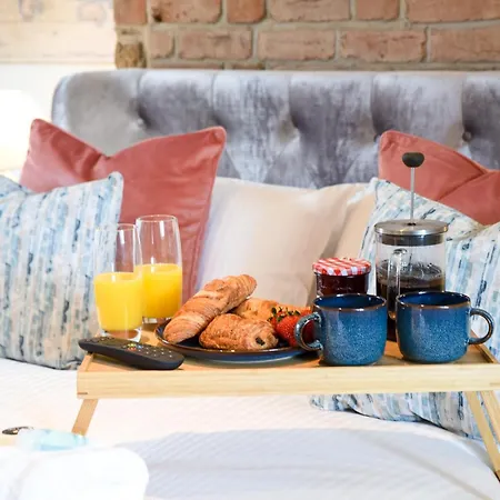 Beautiful Townhouse Harrogate, 3 Bedroom * Harrogate