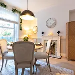 Beautiful Townhouse Harrogate, 3 Bedroom