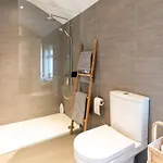 Сasa de vacaciones Beautiful Townhouse Harrogate, 3 Bedroom *
