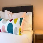 Beautiful Townhouse Harrogate, 3 Bedroom * Harrogate