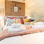 Сasa de vacaciones Beautiful Townhouse Harrogate, 3 Bedroom
