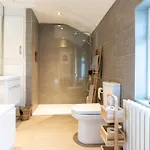 Beautiful Townhouse Harrogate, 3 Bedroom * Harrogate
