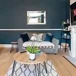 Сasa de vacaciones Beautiful Townhouse Harrogate, 3 Bedroom *